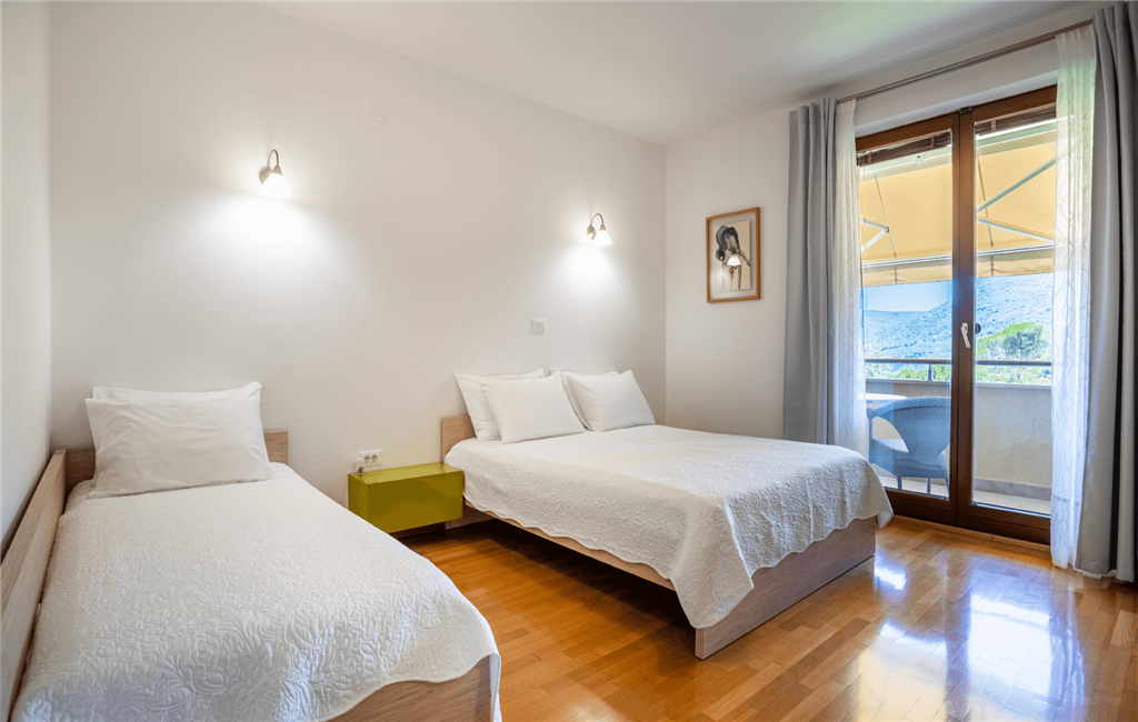 Room Crepsa 3